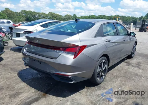 2023 Hyundai Elantra Sel z USA, uszkodzony, nr VIN KMHLS4AG6PU592559